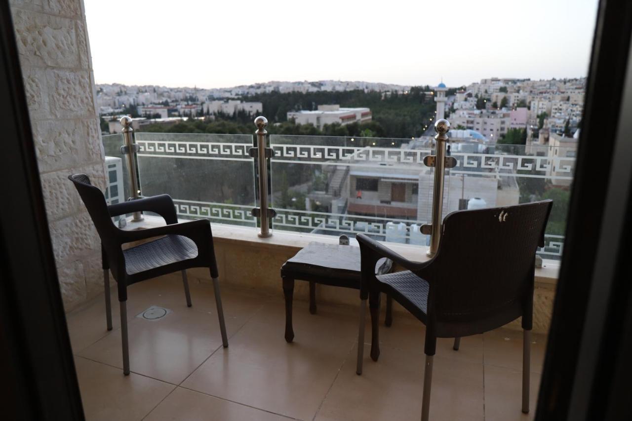 AlQimah Hotel Apartments Amman Bagian luar foto